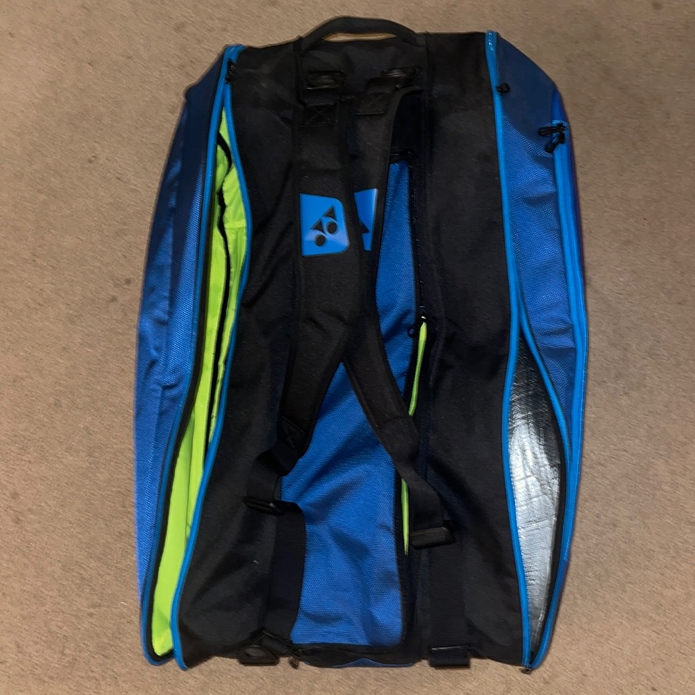 Yonex tennis bag